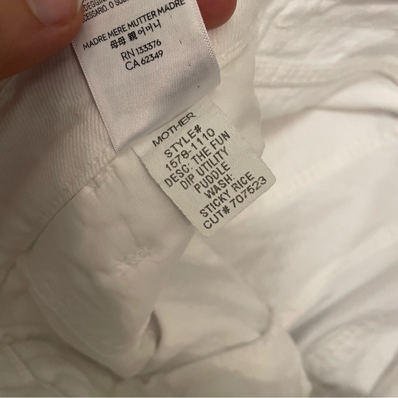 MOTHER Snacks The Fun Dip Utility Puddle jeans in Sticky Rice - Picture 12 of 16